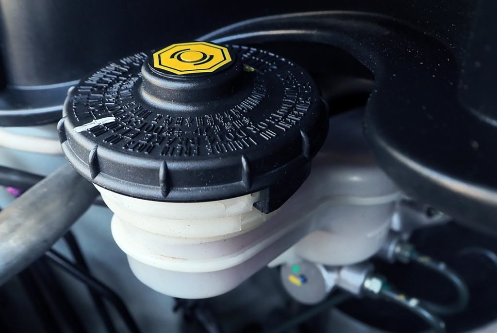 How to Top up Your Brake fluid - G&G Auto Repair